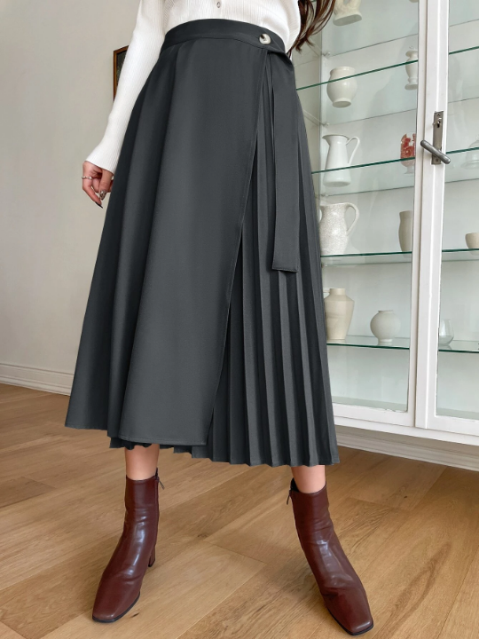 DAZY Single Button Pleated Detail Wrap Skirt