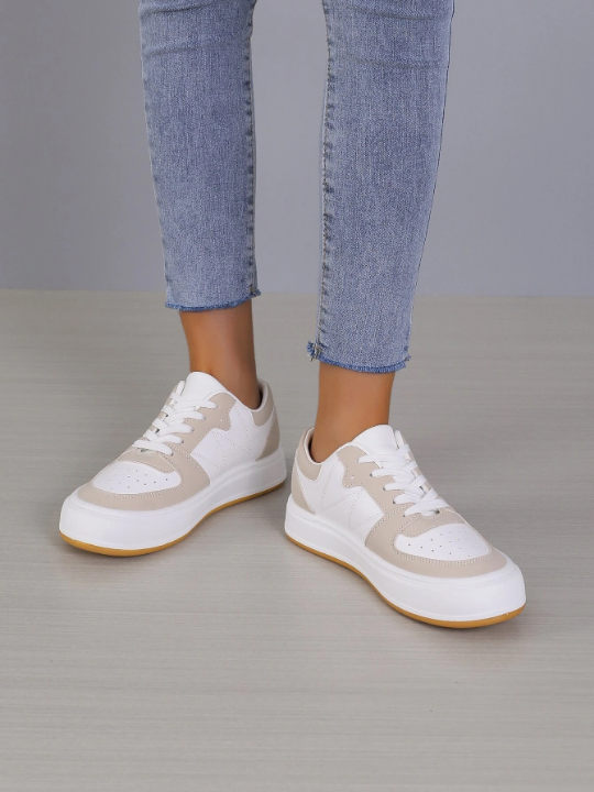 Women's Casual Sports Shoes, Fashionable Sneakers With Thick Soles, Low-cut Lace-up White Shoes, Suitable For Any Season