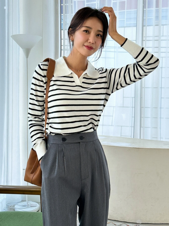 DAZY Striped Pattern Collared Sweater