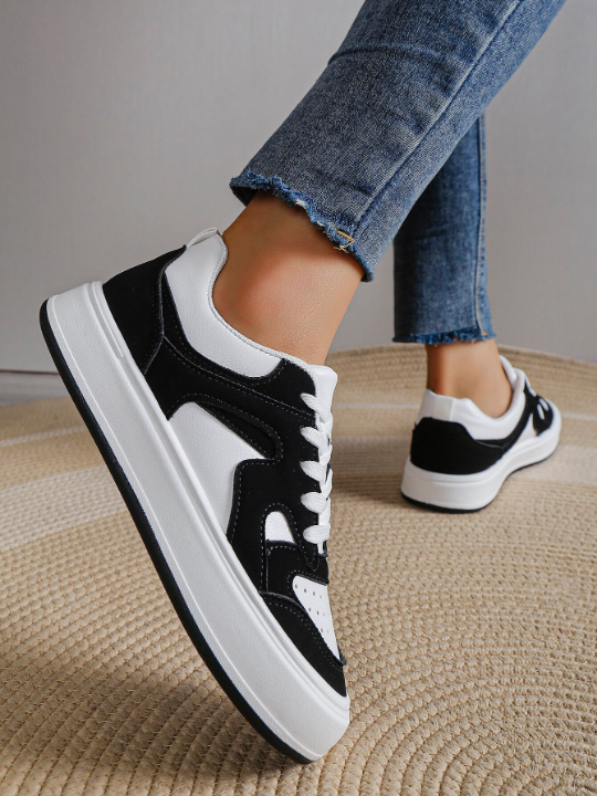 Two Tone Lace-up Front Skate Shoes