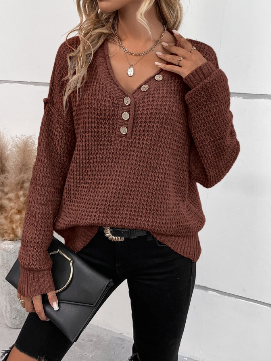 LUNE Quarter Button Drop Shoulder Sweater