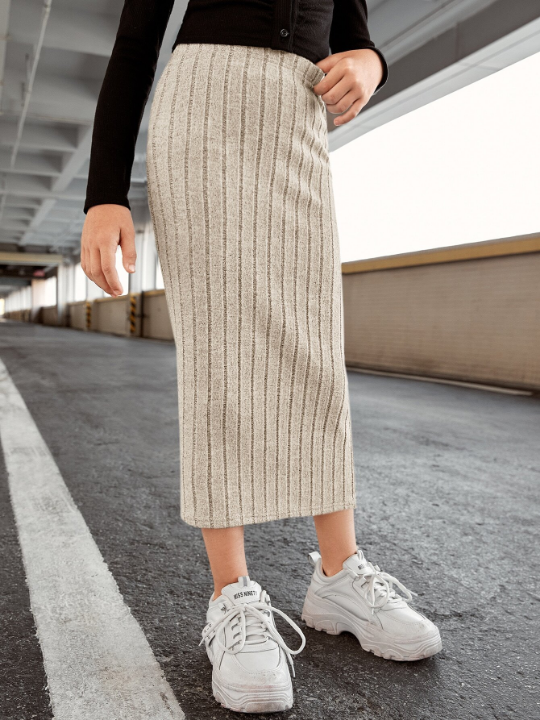 Tween Girl Slim-Fit Casual High Waist Striped Knitted Midi Skirt