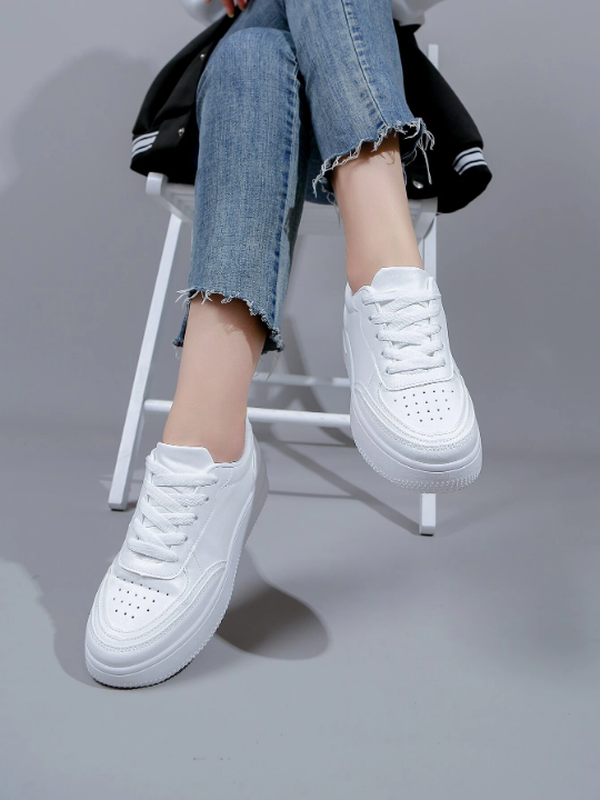 Women Lace-Up Front Skate Shoes, Sporty Outdoor Sneakers