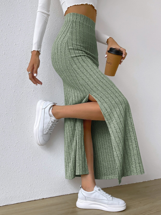 EZwear Women's Spring Fashionable Green Side Slit Thigh Ribbed Knit Bodycon High Waisted Casual Long Skirts