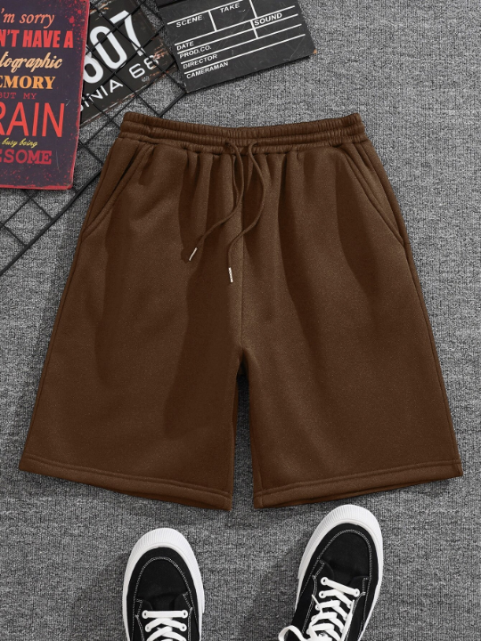 Men Solid Drawstring Waist Shorts