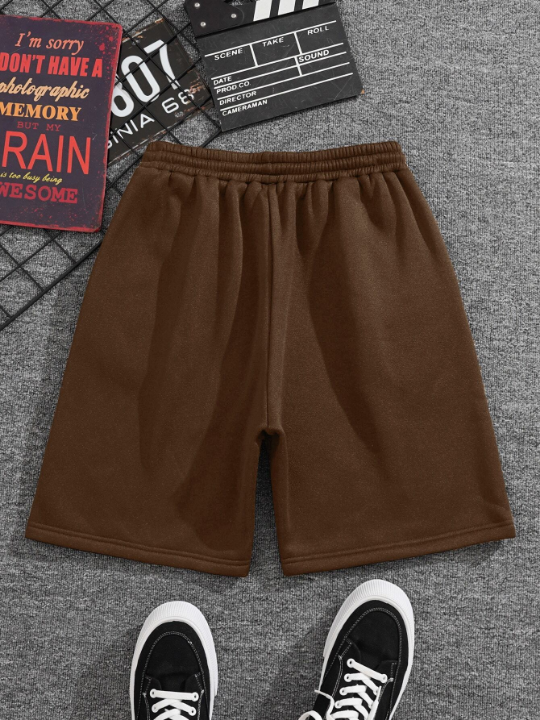 Men Solid Drawstring Waist Shorts