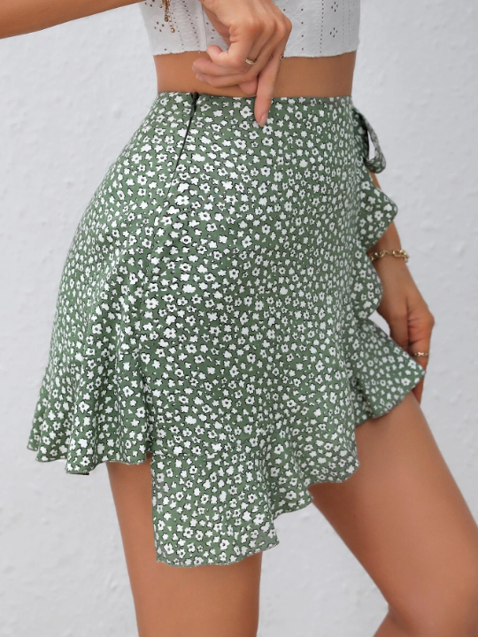 WYWH Ditsy Floral Knot Side Ruffle Trim Skort