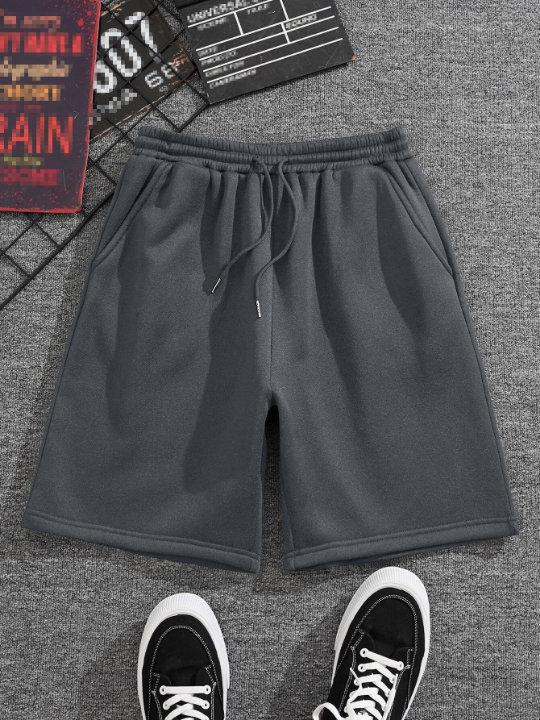 Men Drawstring Waist Slant Pocket Shorts