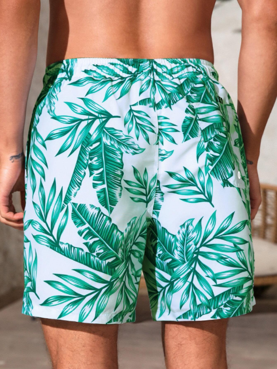 Manfinity Swimmode Men Tropical Print Letter Patched Detail Drawstring Waist Swim Trunks