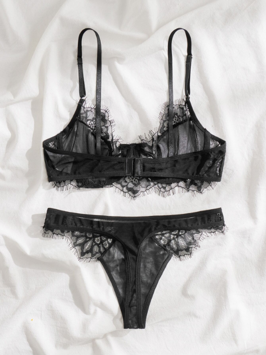 Contrast Lace Mesh Underwire Lingerie Set