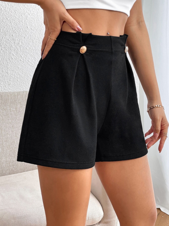 Priv Solid Button Detail Blac Shorts