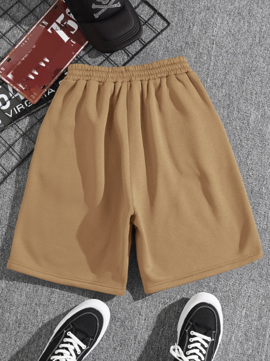 Men Drawstring Waist Slant Pocket Shorts