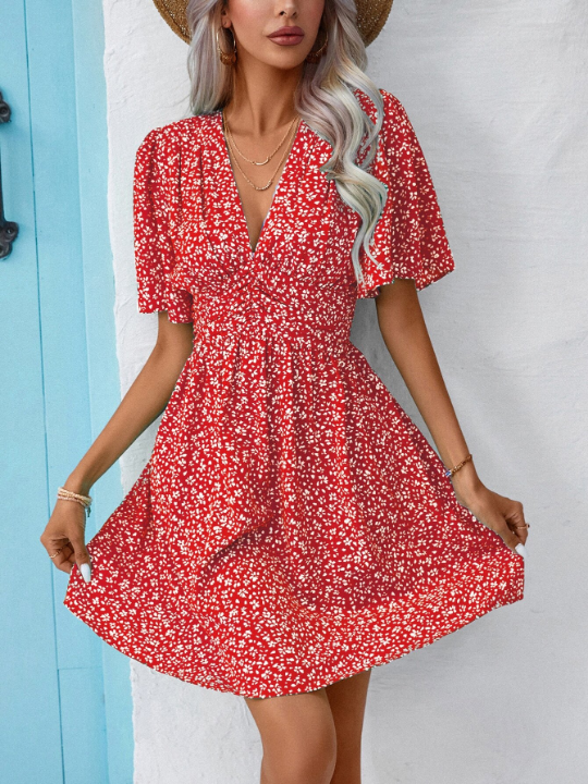 VCAY Ditsy Floral Print Butterfly Sleeve Dress