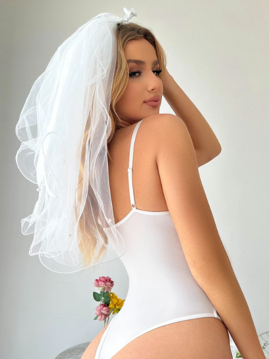 Pure Desire Contrast Lace Cut Out Underwire Teddy Bodysuit