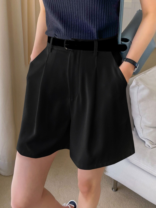 DAZY Solid Slant Pocket Wide Leg Shorts Without Belt