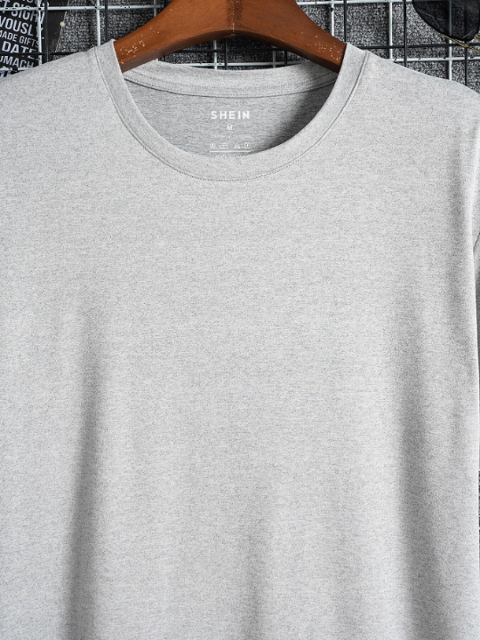 Men Solid Round Neck Tee