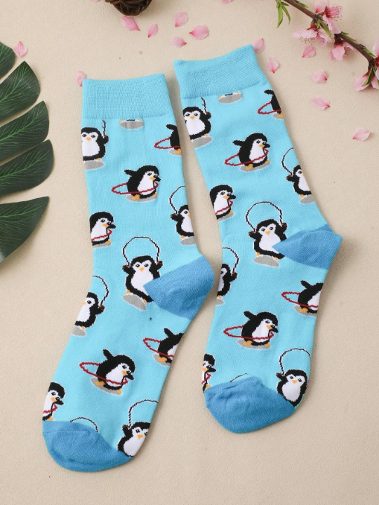 1pair Women Cartoon Penguin Pattern Cute Crew Socks For Daily Life