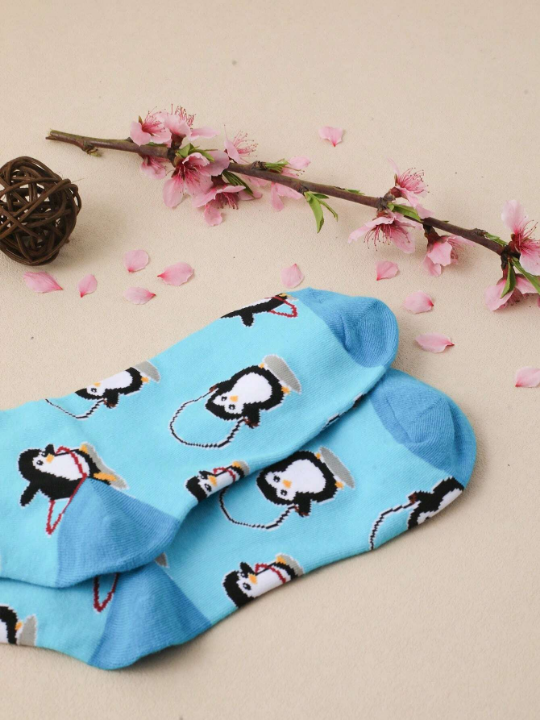 1pair Women Cartoon Penguin Pattern Cute Crew Socks For Daily Life