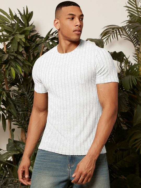 Manfinity Homme Men Solid Ribbed Knit Tee