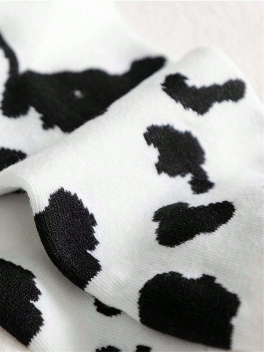 5pairs Women Letter Graphic Cow Print Fashionable Ankle Socks For Daily Life