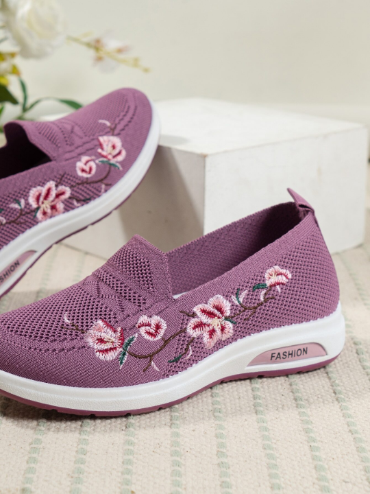 Sporty Slip On Shoes For Women, Floral Pattern Embroidery Detail Sneakers