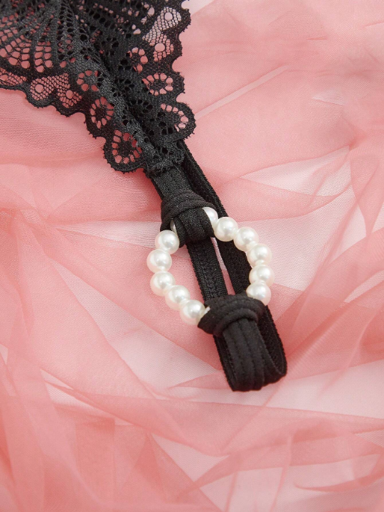 Classic Sexy Floral Lace Crotchless Panty