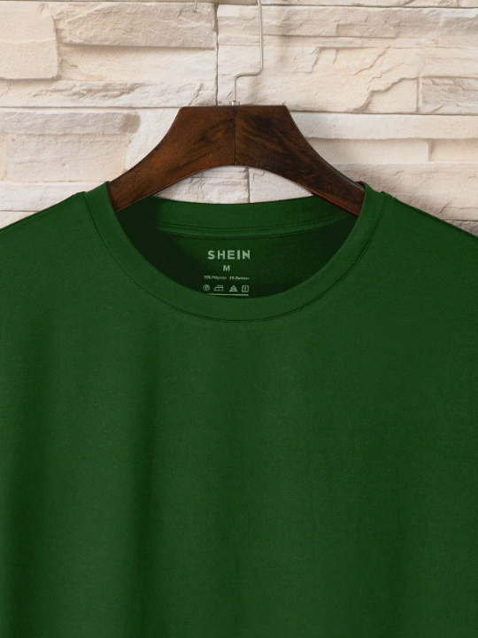 Men Solid Round Neck Tee