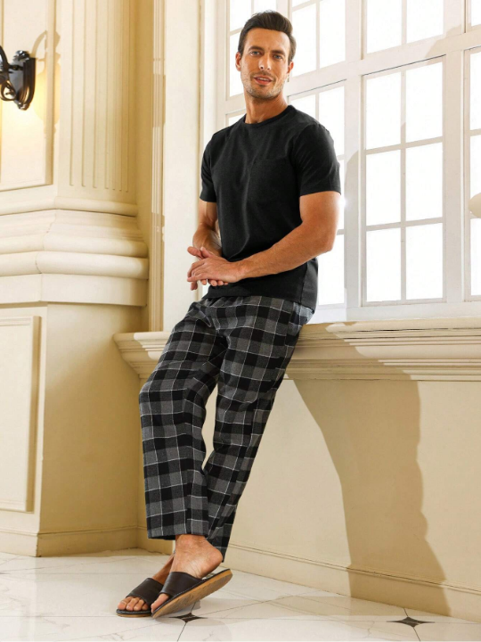 Men Solid Tee & Gingham Print Pants PJ Set