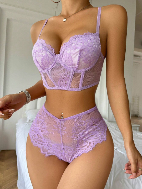 Pure Desire Floral Lace Underwire Lingerie Set