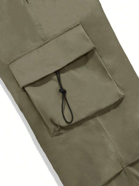 Manfinity EMRG Men Flap Pocket Side Drawstring Waist Oversize Cargo Pants