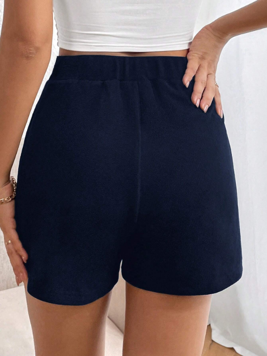 Priv Solid Button Detail Shorts