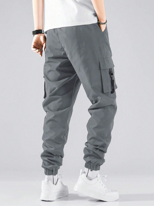 Manfinity Hypemode Men Letter Graphic Buckle Detail Flap Pocket Drawstring Waist Cargo Pants