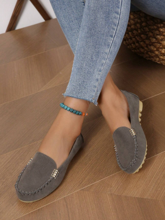 Women Metal Decor Loafers, Faux Suede Fashion Flats