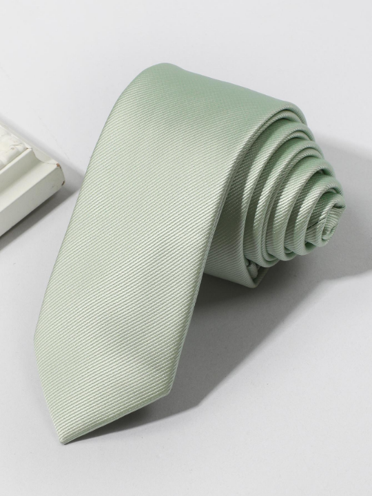 1pc Men's Fashionable Solid Mint Green & Thin Stripes Versatile Necktie Suitable For Banquets