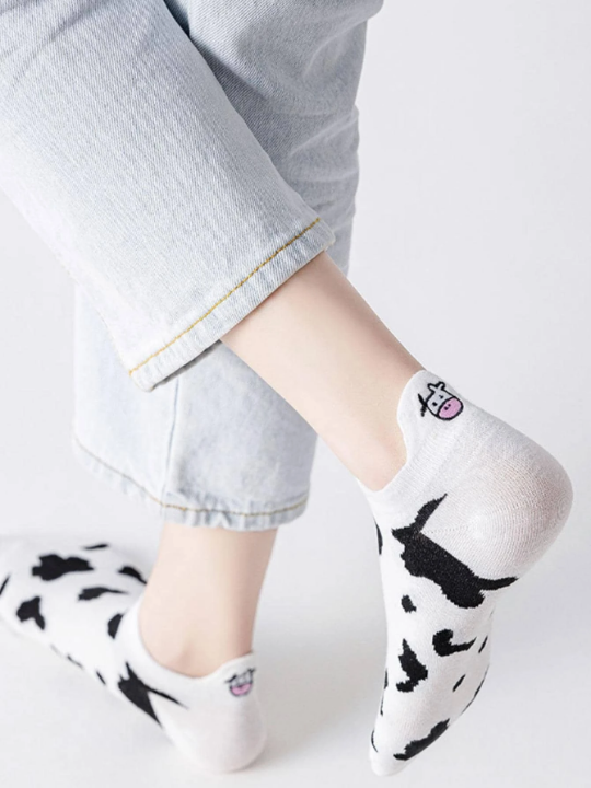 5pairs Women Cattle Embroidered Cow Print Fashionable Ankle Socks For Summer