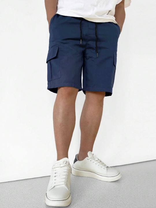 Manfinity Hypemode Men Flap Pocket Side Drawstring Waist Cargo Shorts