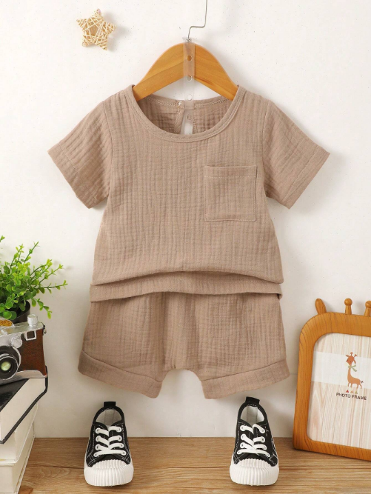 Baby Boy Patched Pocket Tee & Shorts Set