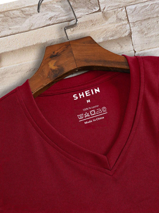 Men Solid V Neck Tee