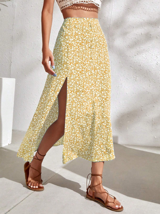 VCAY Ditsy Floral Split Thigh Skirt