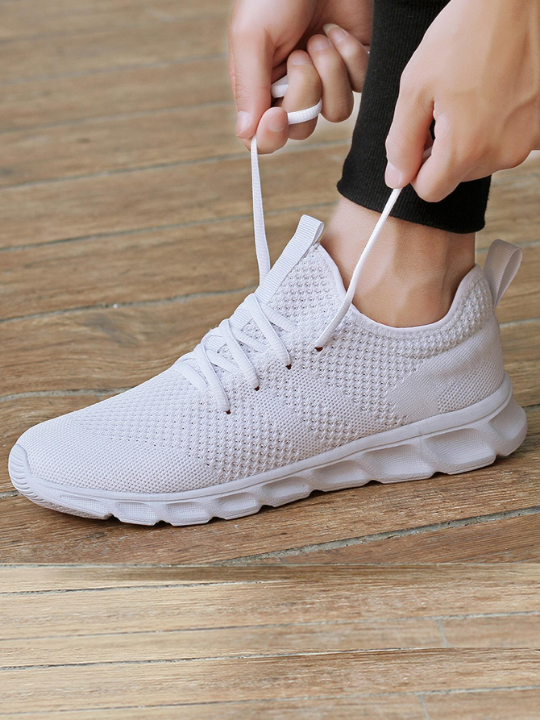 Men's Casual Walking Shoes Breathable Mesh Workout Shoes Non Slip Athletic Sports Running Sneakers Outdoors