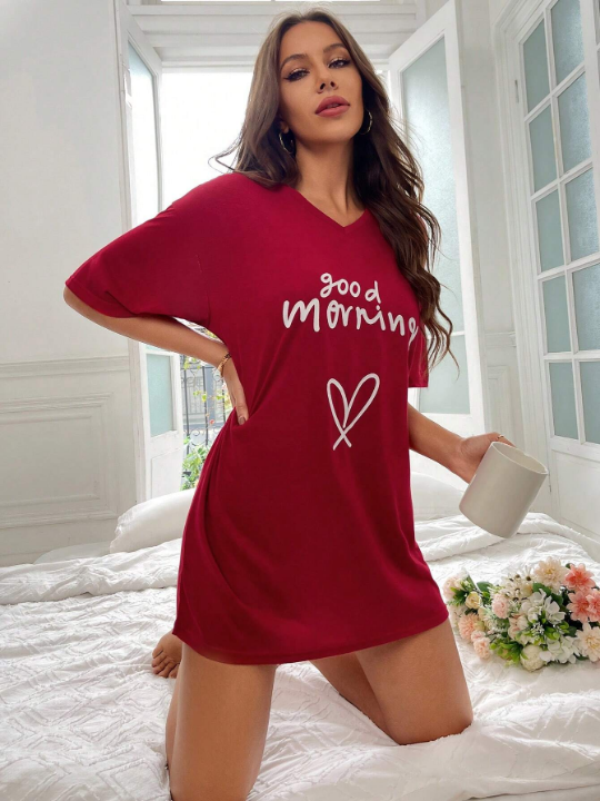 Heart & Slogan Graphic Drop Shoulder Nightdress