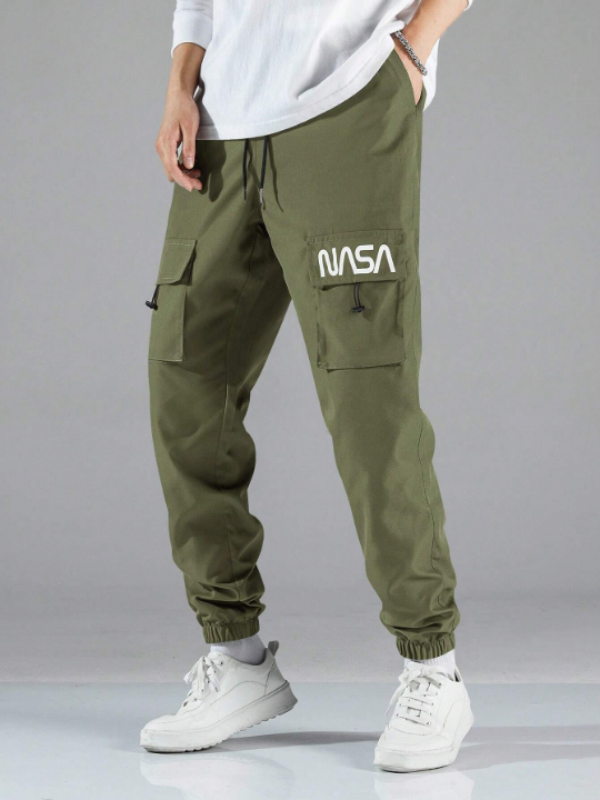 Manfinity Hypemode Men Letter Graphic Flap Pocket Drawstring Waist Cargo Pants