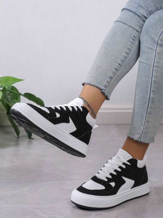 Women Two Tone Lace-up Front Skate Shoes, Sporty Sneakers