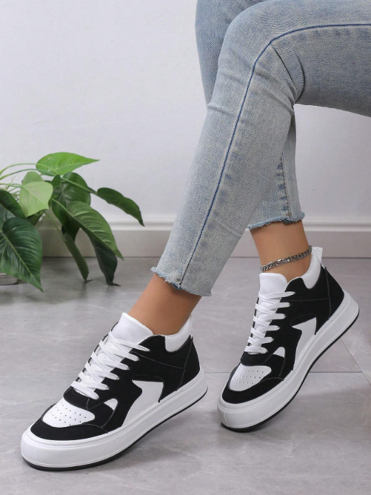 Women Two Tone Lace-up Front Skate Shoes, Sporty Sneakers