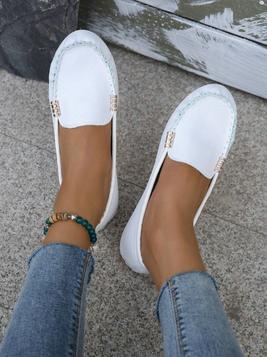 Elegant White Flats For Women, Metal Decor Flat Loafers