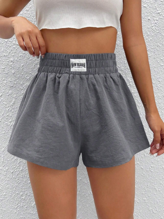 EZwear Letter Patched Detail Elastic Waist Shorts