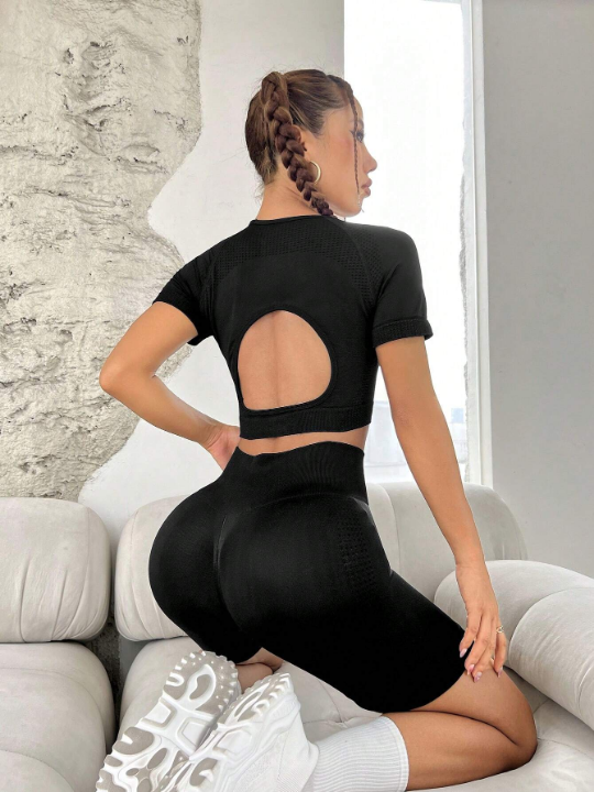 Yoga Basic Cut Out Back Raglan Sleeve Sports Set