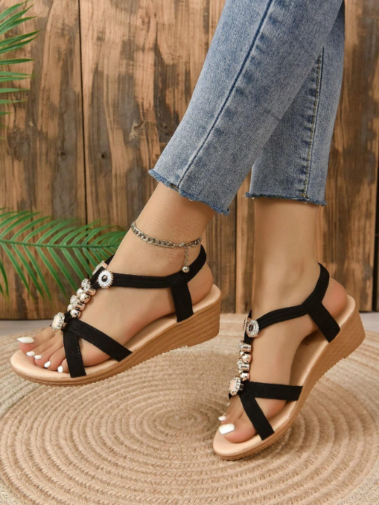 Women's Fashionable And Comfortable Casual Open Toe White Velours Heeled Sandals With Accessories