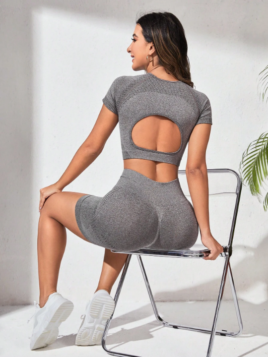 Yoga Basic Cut Out Back Raglan Sleeve Sports Set