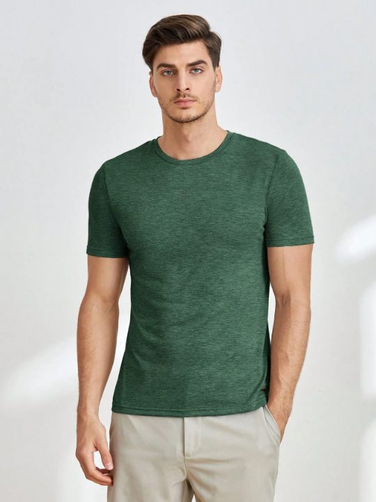 Manfinity Homme Men Solid Round Neck Tee